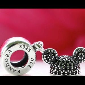 Pandora Disney | Mickey’s Black hat Charm